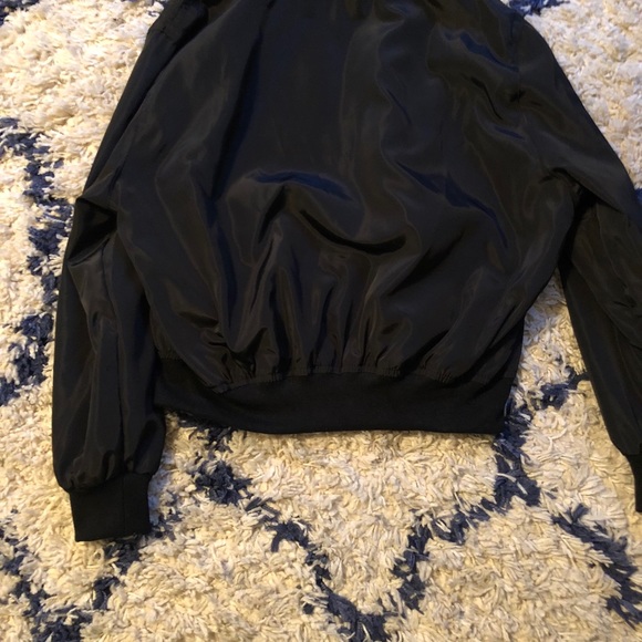 Fashion Nova cropped bomber jacket - Picture 4 of 5